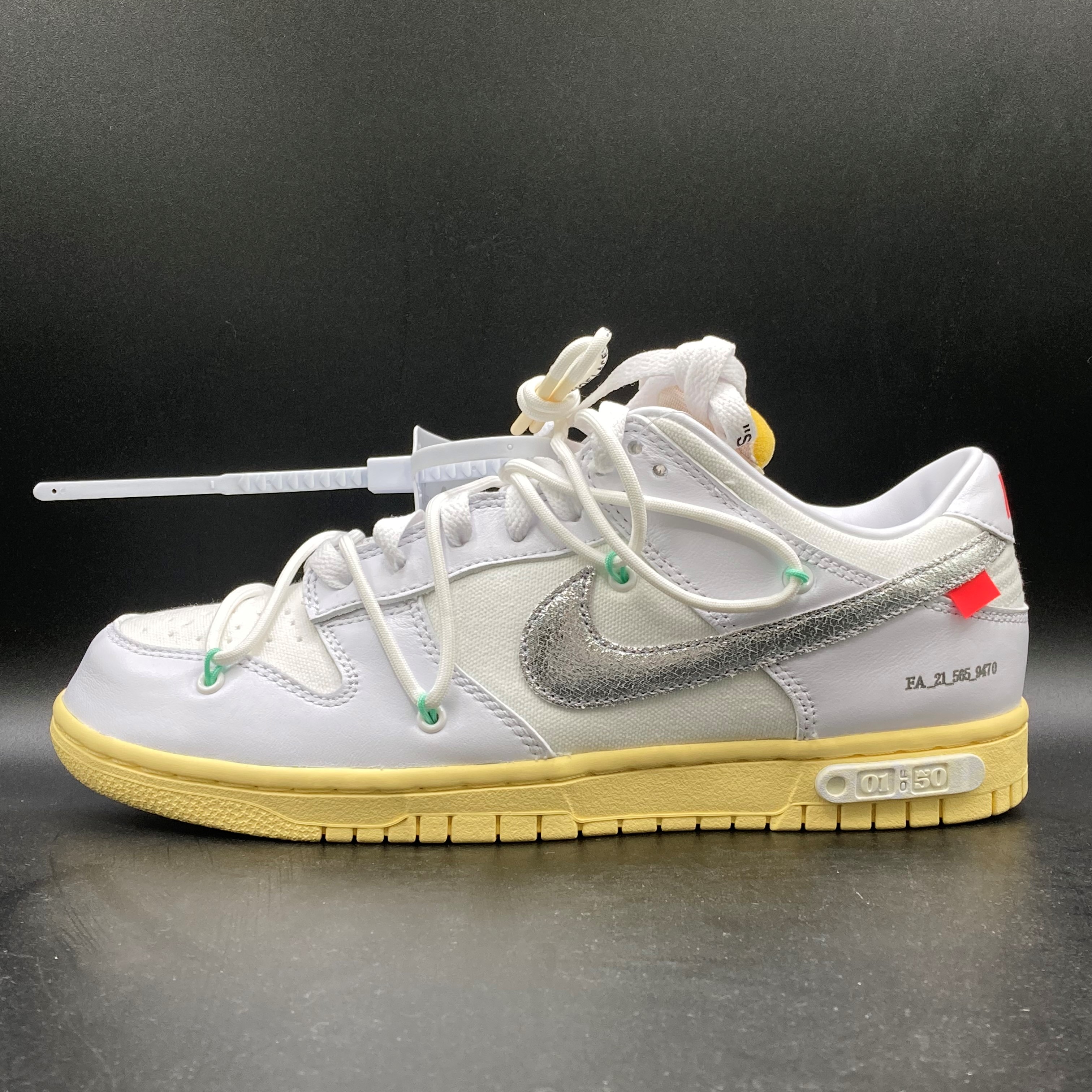 OFF-WHITE × NIKE DUNK LOW 1 OF 50 