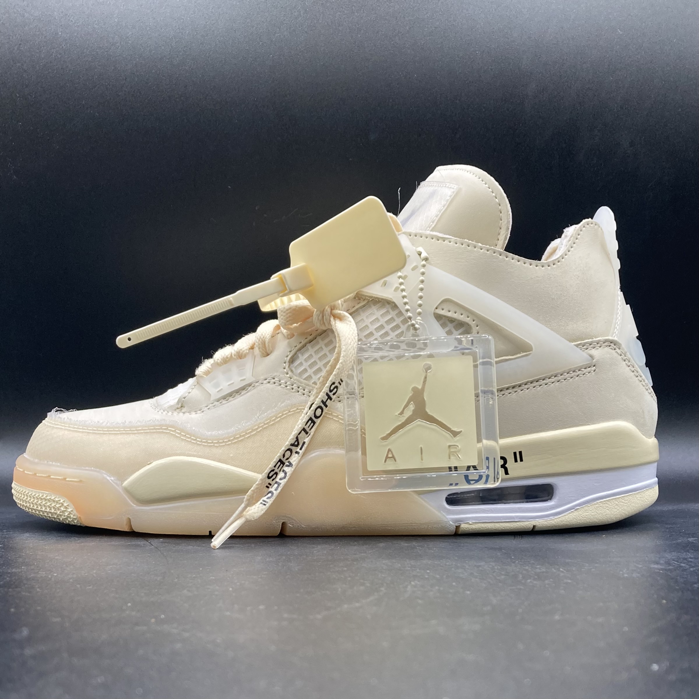 プチギフト Off-White × Nike WMNS AirJordan4 オフホワイト - 通販