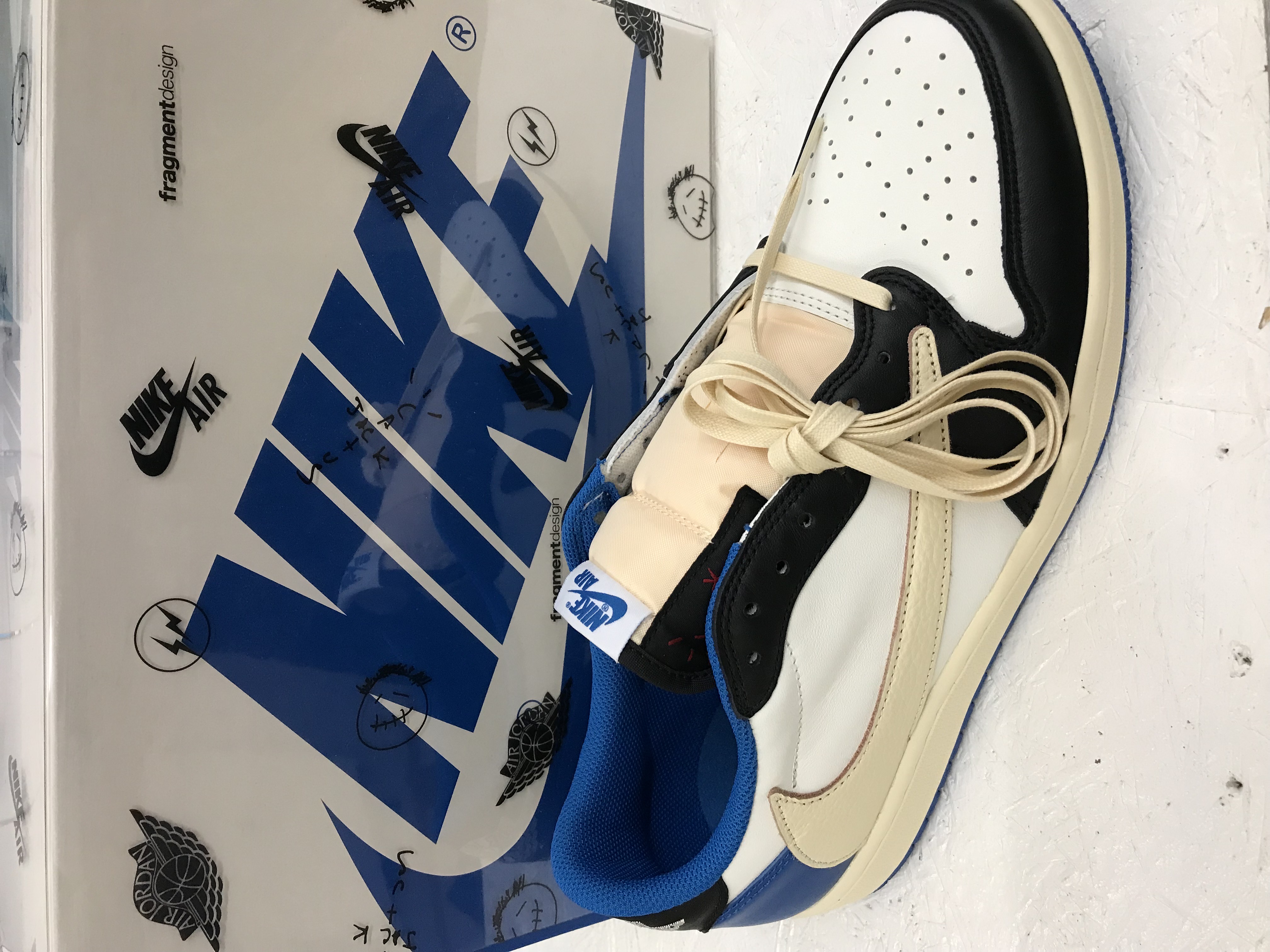 Travis Scott × Fragment × Nike トラヴィス・スコット × フラグメント